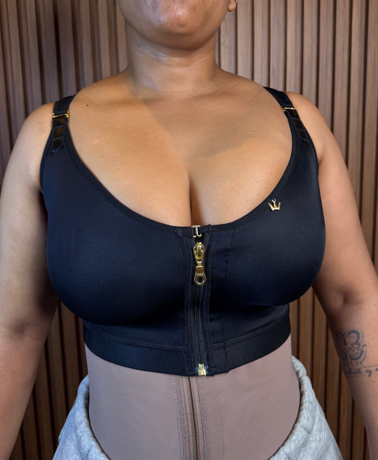Back-Smoothing Zip Compression Bra